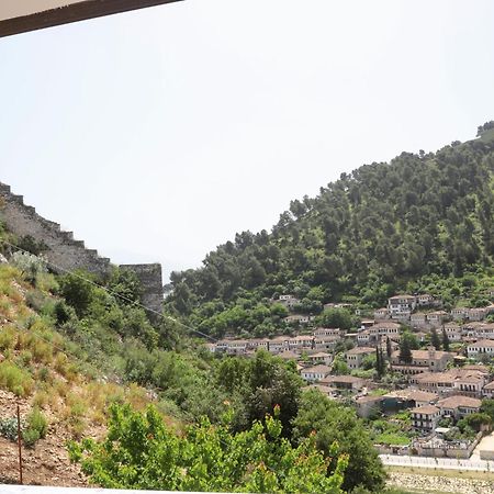 Vila Luen Berat Extérieur photo